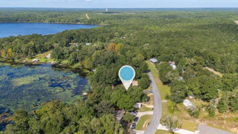 699 Squirrel Road, DeFuniak Springs FL - photo 8 of 17