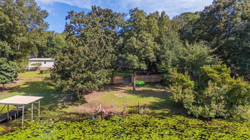 2 bedroom Mobile Home at 699 Squirrel Road, DeFuniak Springs, DeFuniak Springs — photo 3