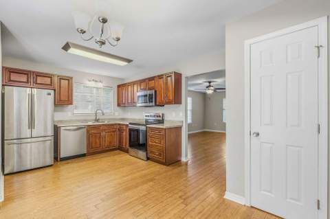 391 Brookwood Boulevard, Mary Esther FL - photo 16 of 54
