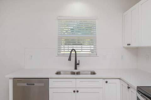 3869 Second Avenue, Laurel Hill FL - photo 11 of 27