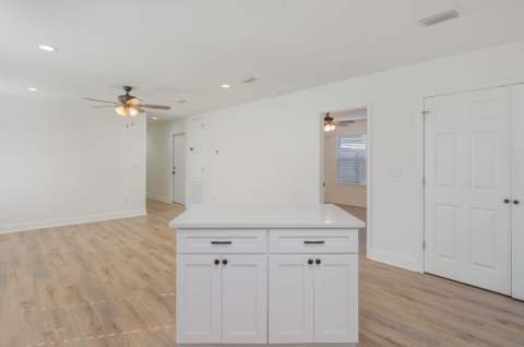 3869 Second Avenue, Laurel Hill FL - photo 13 of 27
