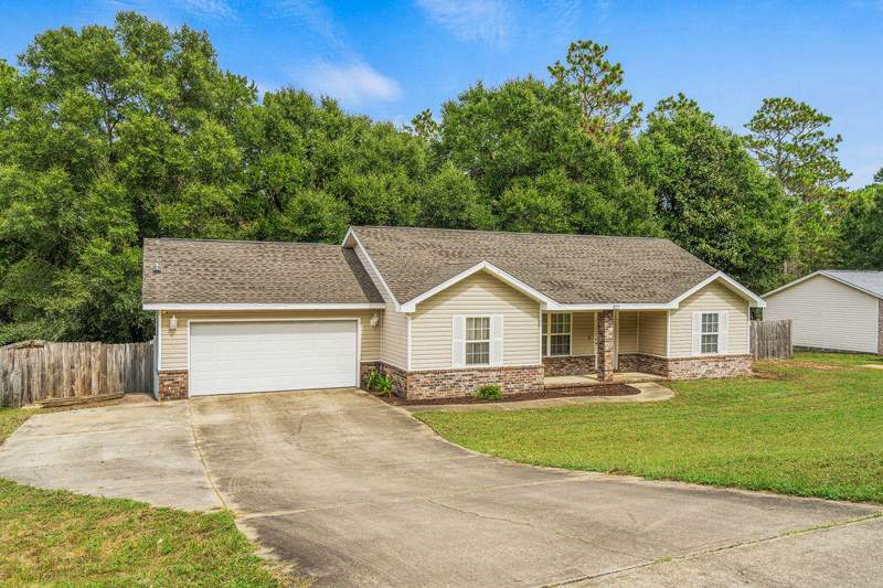 3 bedroom Detached Single Family at 327 Lakeview Drive, Jernigan S/D 2nd Addn, Crestview — photo 2