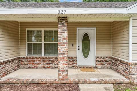 327 Lakeview Drive, Crestview FL - photo 6 of 38