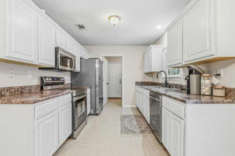 327 Lakeview Drive, Crestview FL - photo 20 of 38