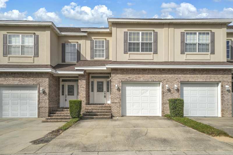 3 bedroom Townhouse at 130 Big Oaks Lane, Walton Oaks Townhomes, Niceville — photo 1