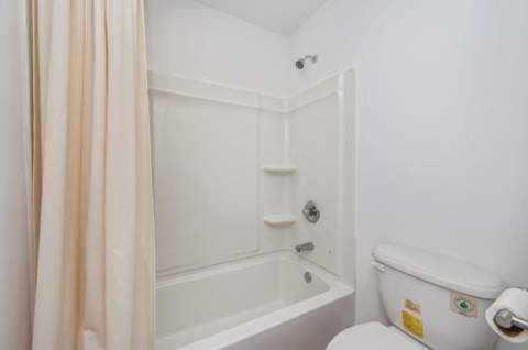 146 Valencia Drive, Fort Walton Beach FL - photo 15 of 31