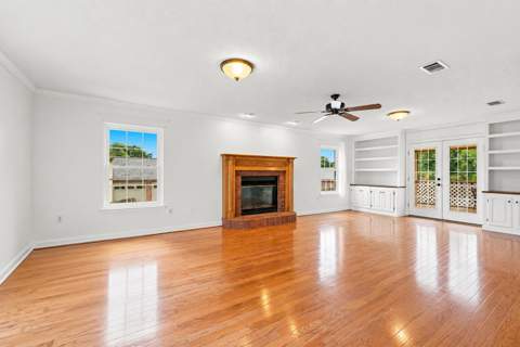 610 W Lynn Brook, Crestview FL - photo 7 of 38