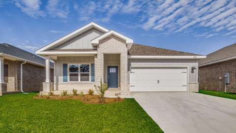 207 Foxtrail Run, home for sale in Freeport 32439
