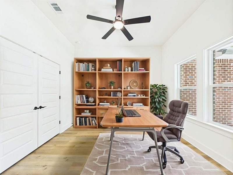 4 bedroom Detached Single Family at 378 NW Oakland Circle, Oakland Heights 1st Addn, Fort Walton Beach — photo 5