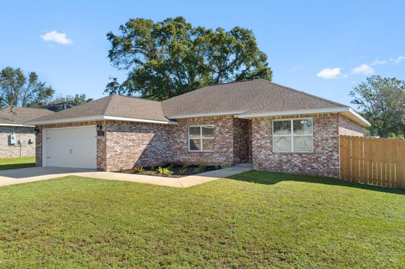 4 bedroom Detached Single Family at 100 Castle Road, Seashore Village, Mary Esther — photo 5