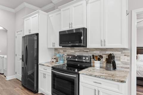 100 Castle Road, Mary Esther FL - photo 16 of 41