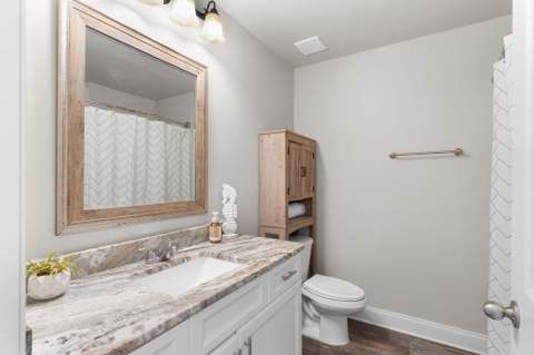 100 Castle Road, Mary Esther FL - photo 24 of 41