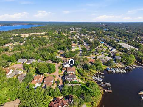 1654 Saint Lawrence Drive, Niceville FL - photo 13 of 98