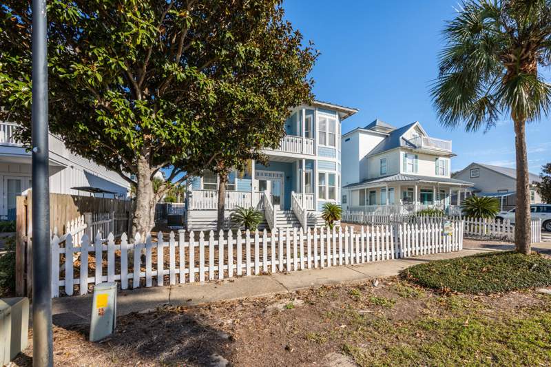 6 bedroom Detached Single Family at 91 Stingray Street, Crystal Beach, Destin — photo 5