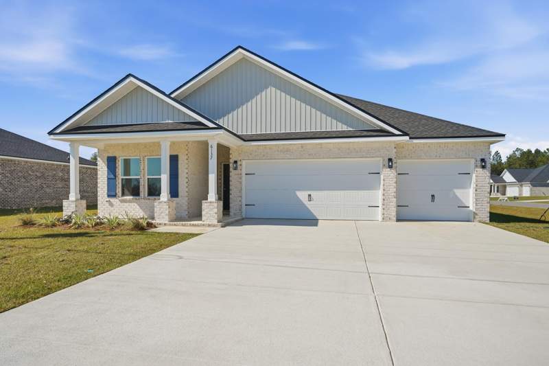 4 bedroom Detached Single Family at 6137 Mildred's Way, Southern Charm, Crestview — photo 3