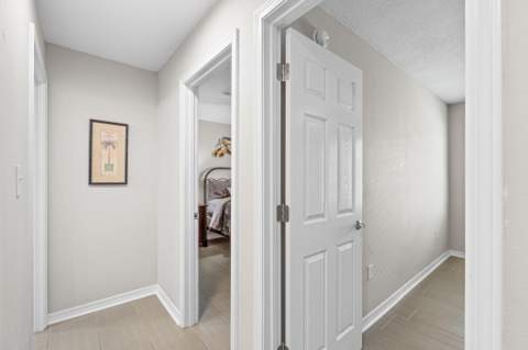 710 Marsh Harbor Drive, Mary Esther FL - photo 21 of 61