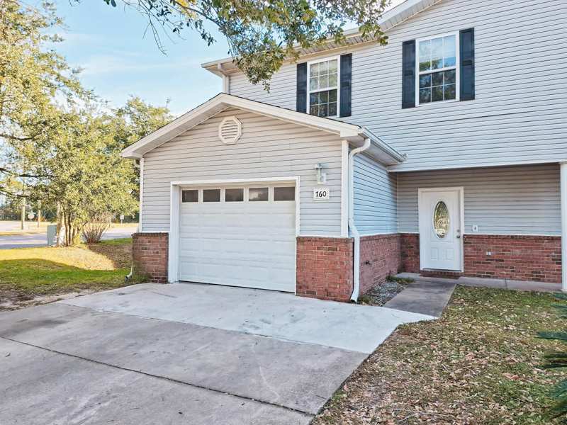 3 bedroom Townhouse at 760 Shady Street, Eagles Nest, Fort Walton Beach — photo 1