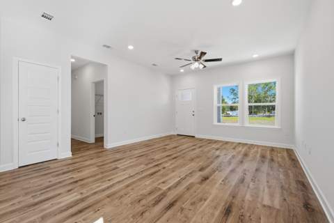 129 Spooner Street, DeFuniak Springs FL - photo 15 of 37