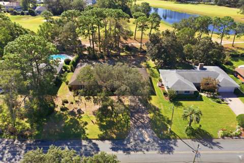 86 Country Club Road, Shalimar FL - photo 8 of 79
