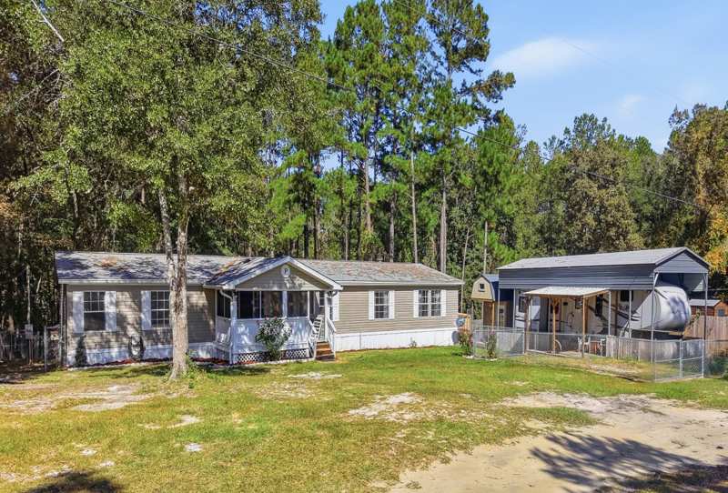 4 bedroom Manufactured Home at 3943 Bambi Road, M/H North, Crestview — photo 1