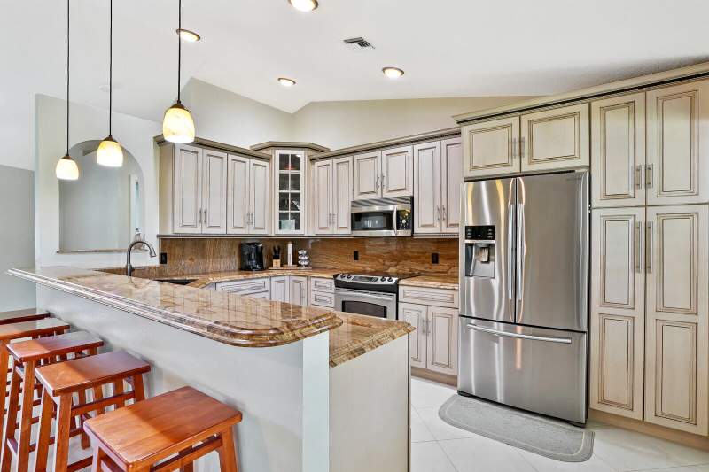 3 bedroom Single Family Residence at 15703 97th Road, West Palm Beach, West Palm Beach — photo 3