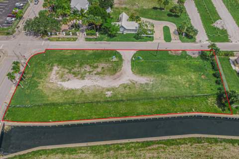 125 A E Backus Avenue #9, Fort Pierce FL - photo 12 of 22