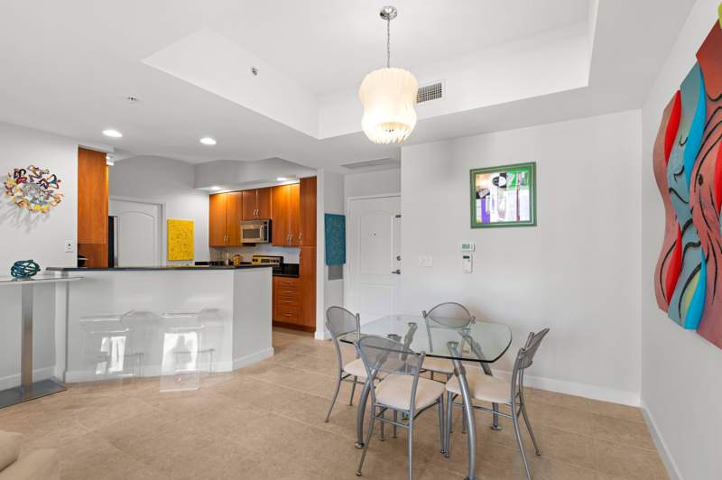 2 bedroom Condominium at 801 S Olive Avenue #1417, One City Plaza Condo, West Palm Beach — photo 2