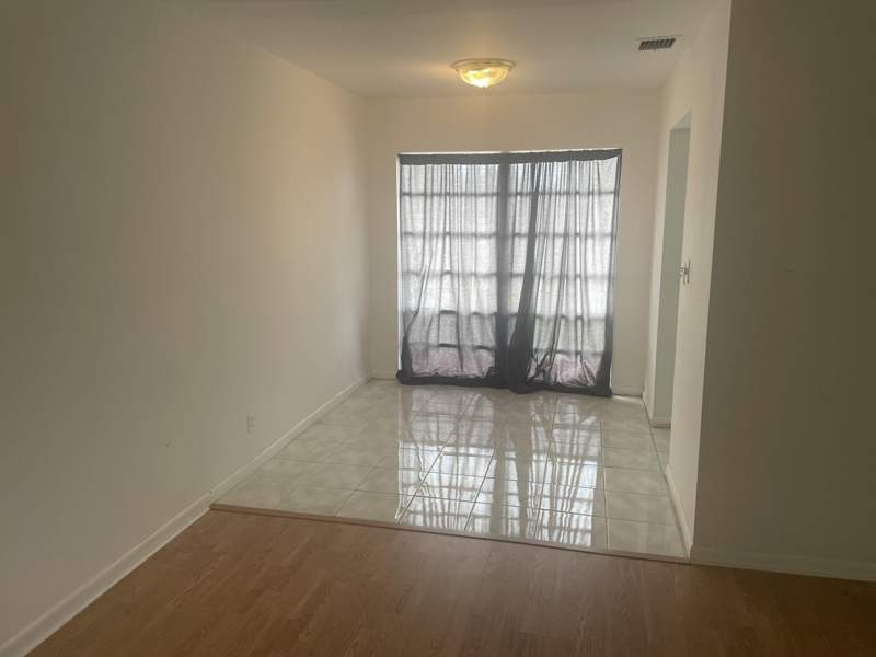 1 bedroom Condominium at 20 Golfs Edge #E, Golfs Edge Condos A Thru G, West Palm Beach — photo 4