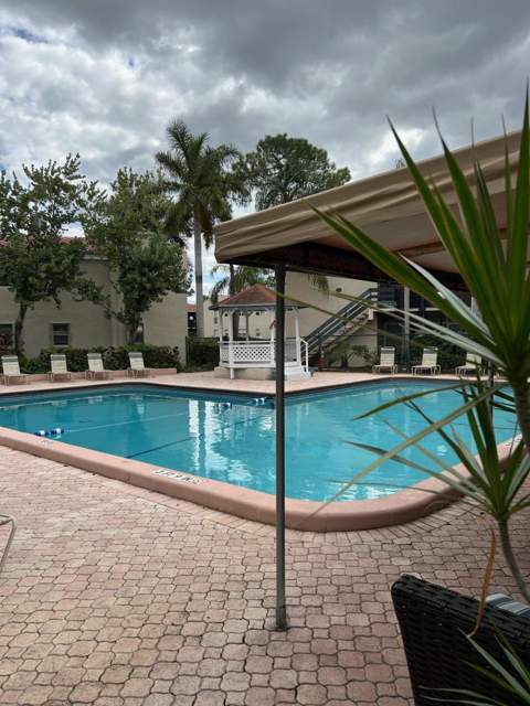 5308 NE 6th Avenue #G14, Oakland Park FL - photo 16 of 19