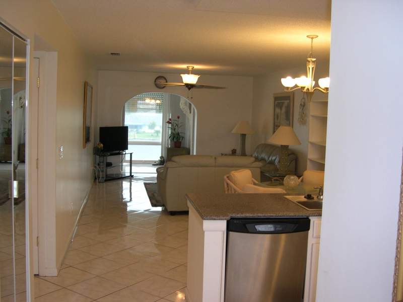 2 bedroom Condominium at 1351 Bayshore Drive #307, Colonnades, Fort Pierce — photo 3