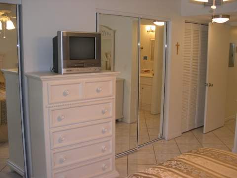 1351 Bayshore Drive #307, Fort Pierce FL - photo 19 of 53