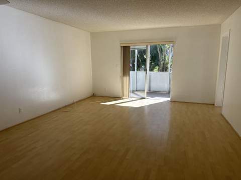 2682 S Garden Drive #103, Lake Worth FL - photo 6 of 37