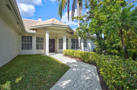 1823 SW 17th Street, Boca Raton FL - photo 12 of 67