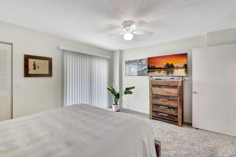 7185 Huntington Lane #301, Delray Beach FL - photo 9 of 22