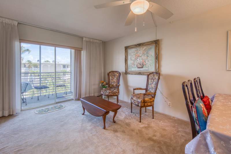 2 bedroom Condominium at 2682 Garden Drive #301, Lake Clarke Gardens Condo 16, Lake Worth — photo 3