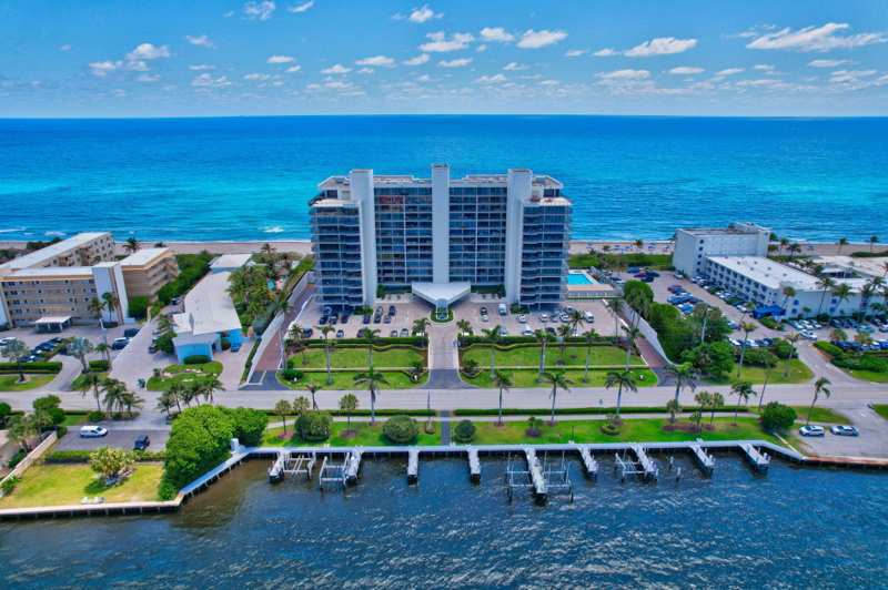 3 bedroom Condominium at 2727 S Ocean Boulevard #403, Villa Magna Condo, Highland Beach — photo 1