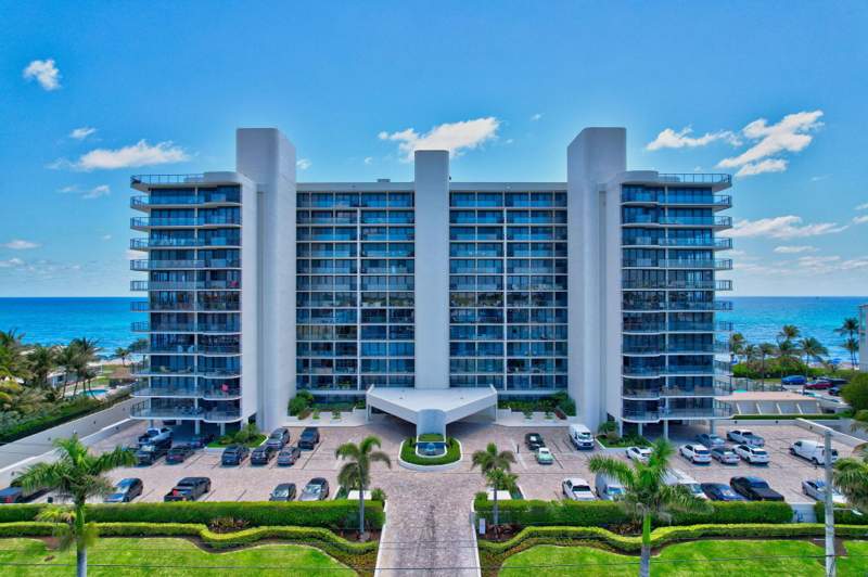 3 bedroom Condominium at 2727 S Ocean Boulevard #403, Villa Magna Condo, Highland Beach — photo 2