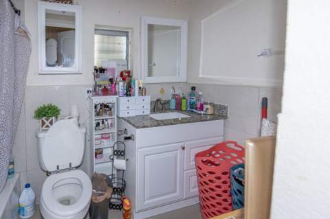 922 S Dixie Street, Lake Worth Beach FL - photo 7 of 20