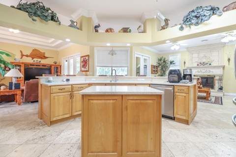 15314 70th Trail, Palm Beach Gardens FL - photo 17 of 56