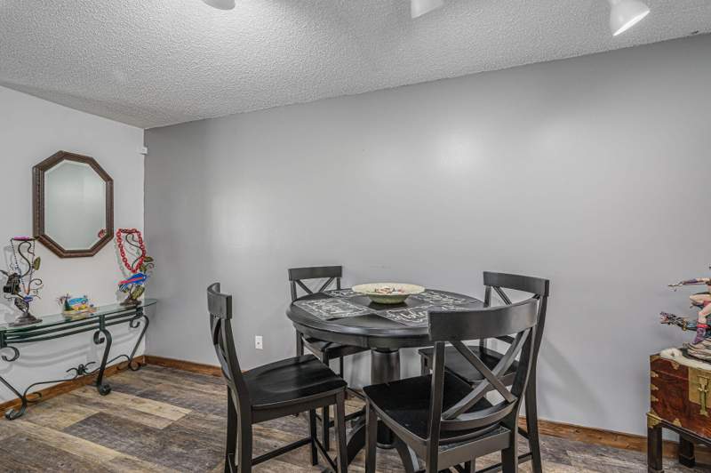 1 bedroom Condominium at 6018 Indrio Road #6, Indian Pines Village, Fort Pierce — photo 3