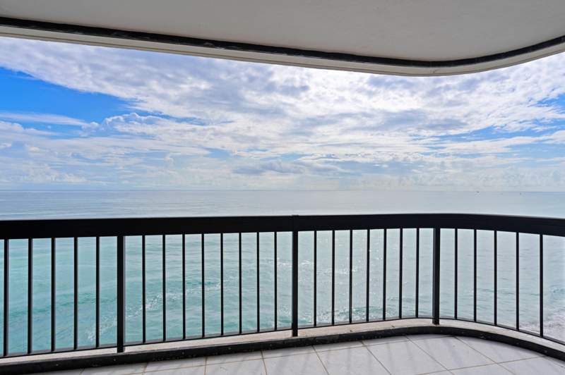 3 bedroom Condominium at 5380 N Ocean Drive #10d, Eastpointe I Condo, Riviera Beach — photo 5