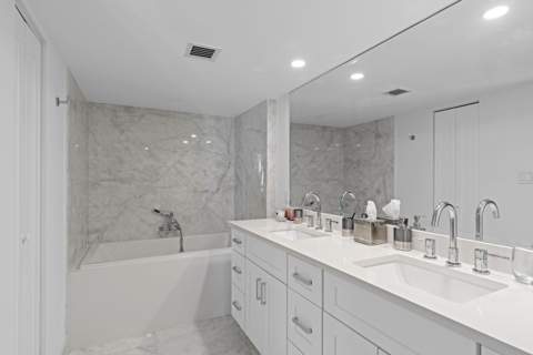5380 N Ocean Drive #10d, Riviera Beach FL - photo 17 of 23