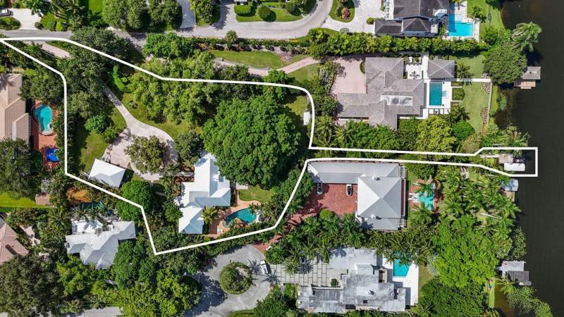 4 bedroom Single Family Residence at 920 Hibiscus Lane, Lake Ida, Delray Beach — photo 4