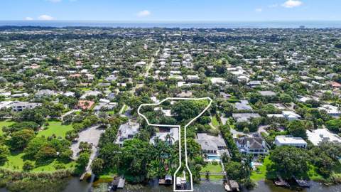 920 Hibiscus Lane, Delray Beach FL - photo 11 of 39
