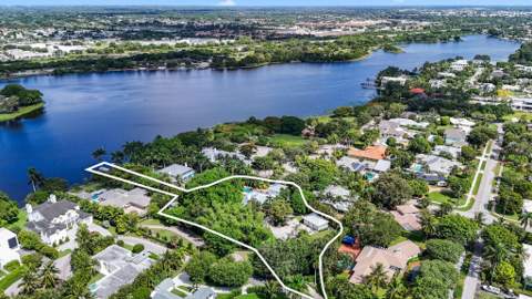 920 Hibiscus Lane, Delray Beach FL - photo 19 of 39
