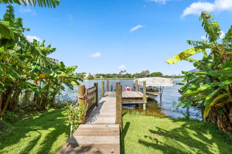 920 Hibiscus Lane, Delray Beach FL - photo 22 of 39