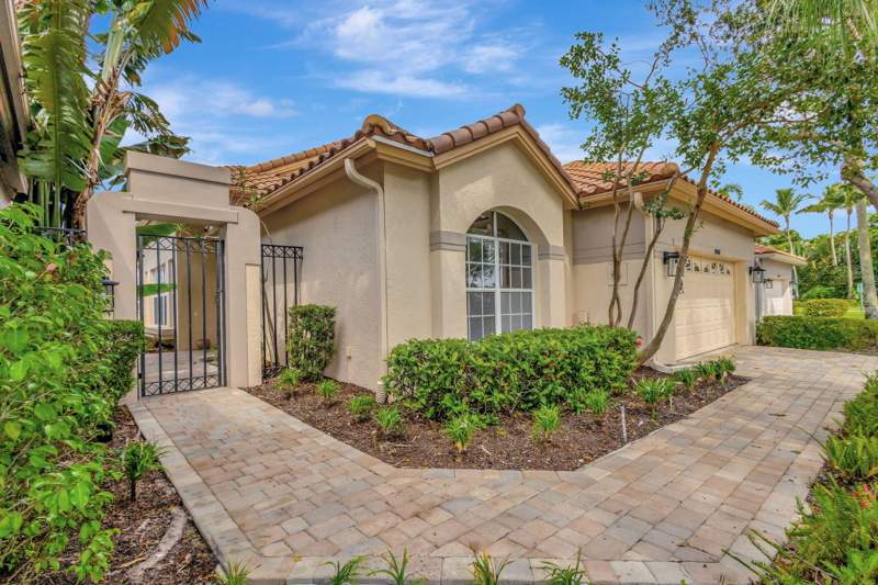 3 bedroom Single Family Residence at 10414 Osprey Trace, Ibis Golf And Country Club 5 - Osprey Creek, West Palm Beach — photo 4