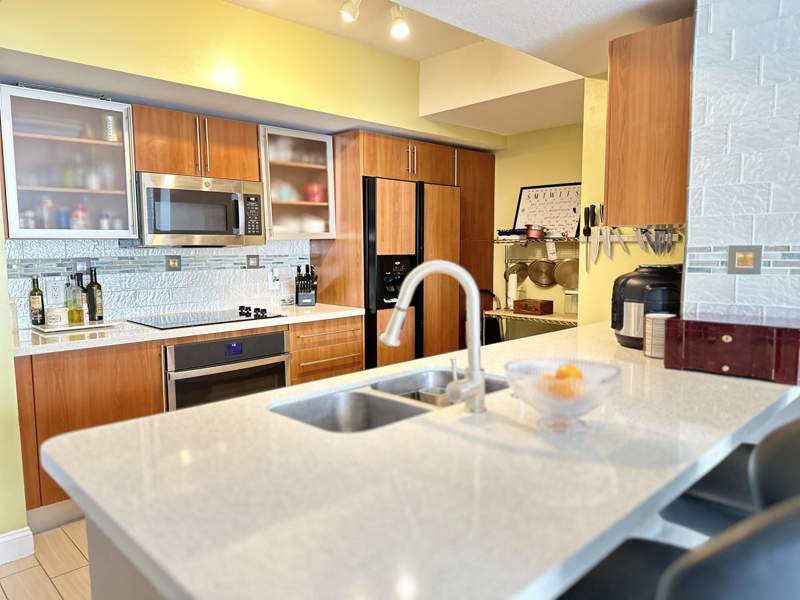 2 bedroom Condominium at 1551 N Flagler Drive #1205, Slade Condo, West Palm Beach — photo 2