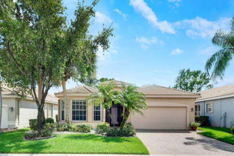 3 bedroom Single Family Residence at 8200 Playa Del Sur Boulevard, Valencia Shores, Lake Worth — photo 4