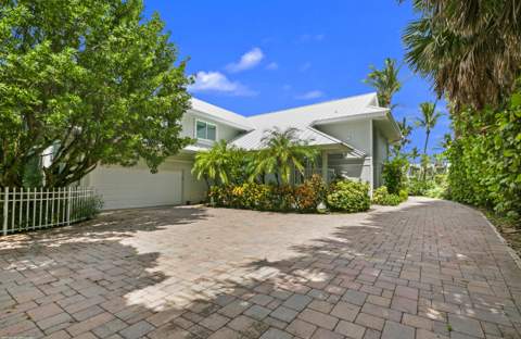162 N Beach Road, Jupiter Island FL - photo 19 of 73